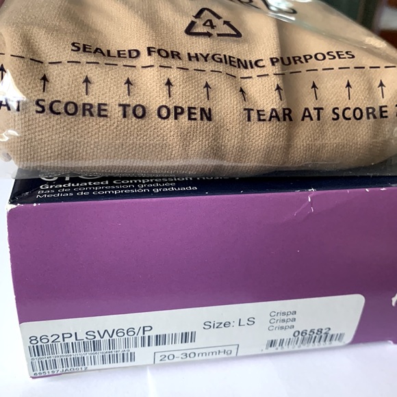 ✨SIGVARIS Opaque Beige Closed Toe Medical Pantyhose Sz LS - Picture 2 of 6